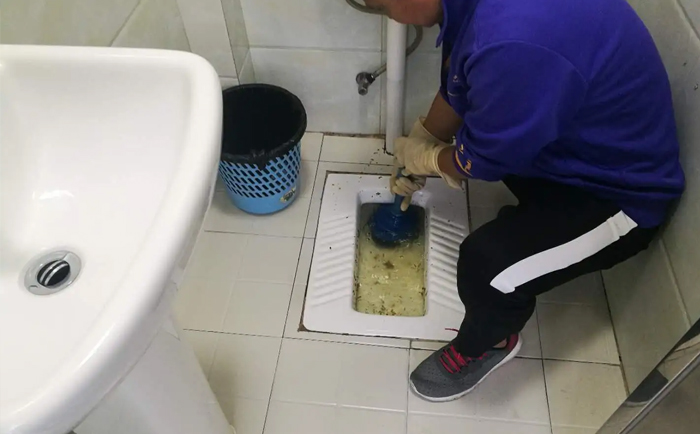 东路镇疏通蹲坑